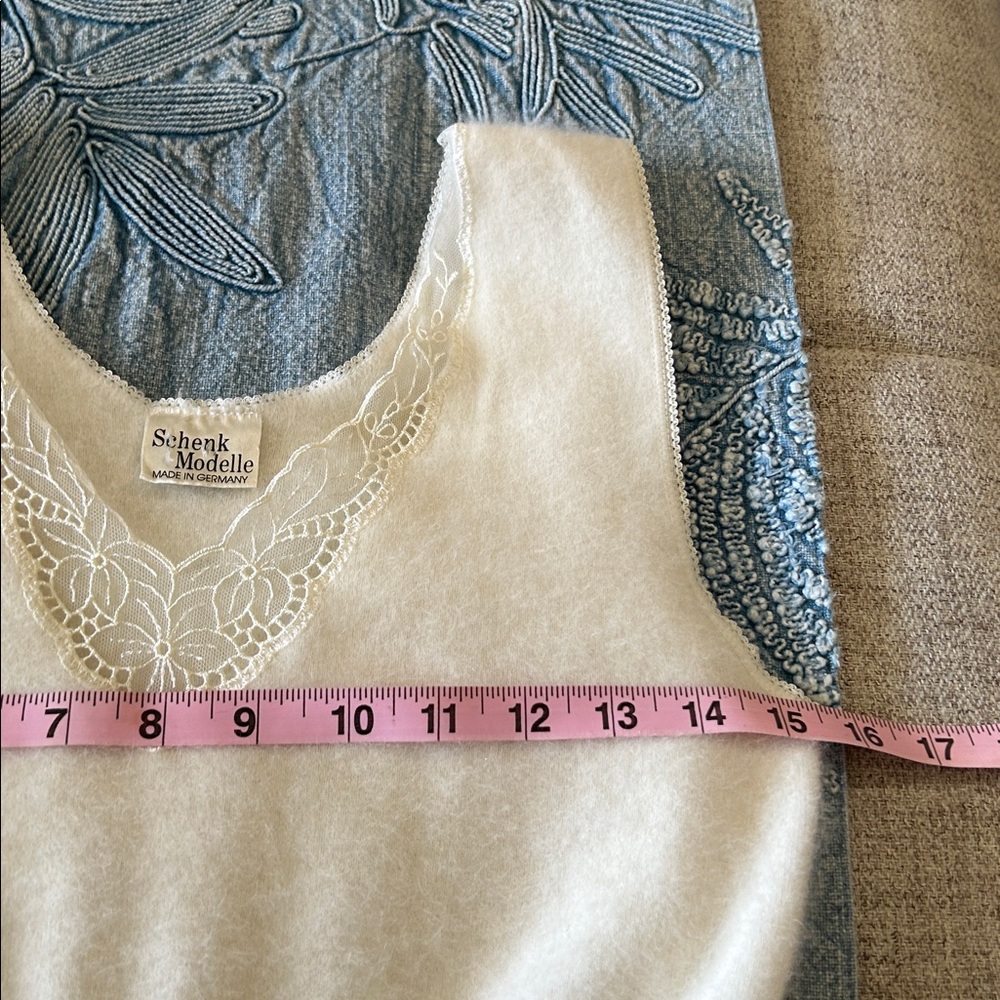 SCHENK MODELLE SILKY -TOUCH  LACE TRIM ANGORA  TOP/VEST MADE IN GERMANY SZ S - Picture 12 of 14